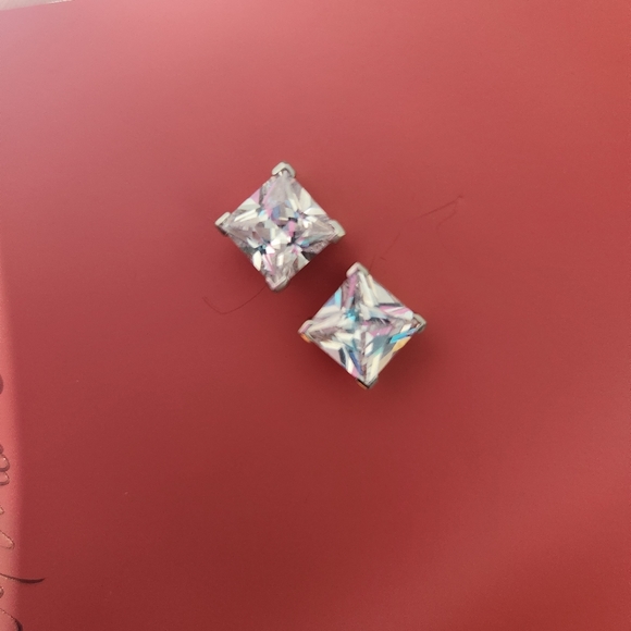 Sterling Silver Princess Cut Cubic Zirconia Stud Earrings Square Simulated Diamo - Picture 3 of 4